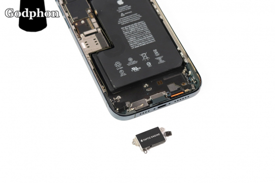 iphone 12 pro max charging connector step 18 image 0