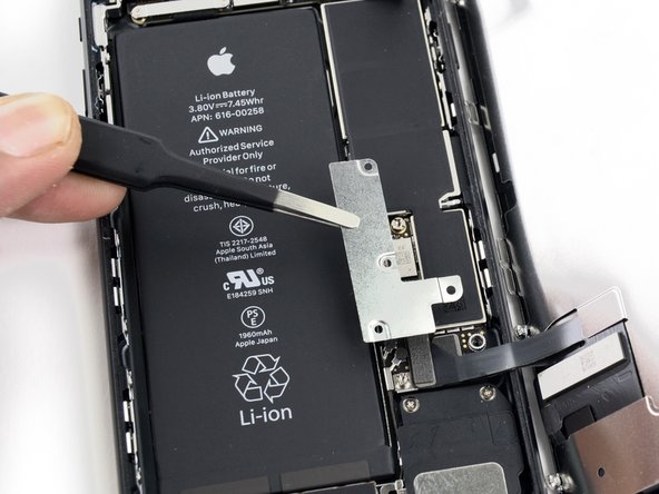 iPhone 7 Battery Replacement: step 18, image 1 of 1