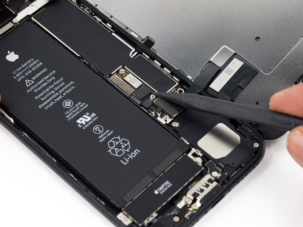 iPhone 7 Battery Replacement: step 19, image 1 of 3