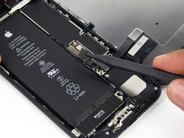 iPhone 7 Battery Replacement: step 19, image 3 of 3