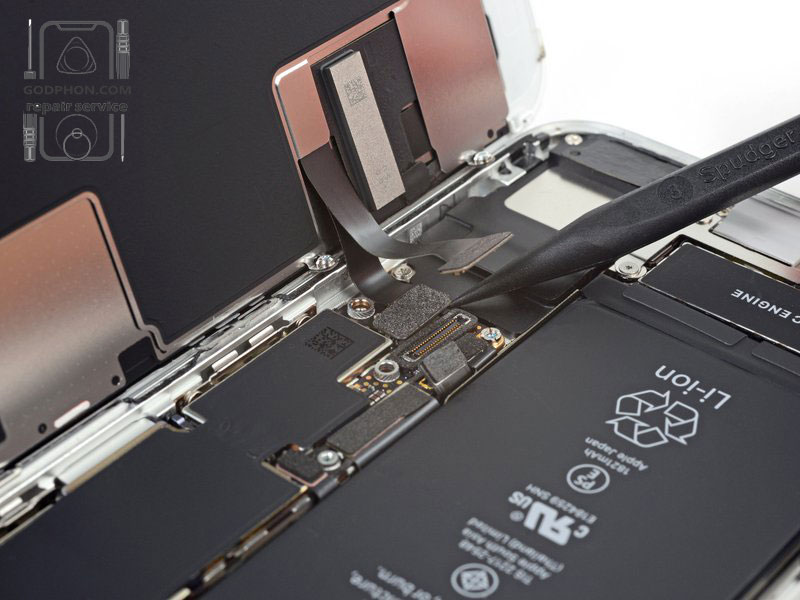 iphone se 2nd generation teardown (34)