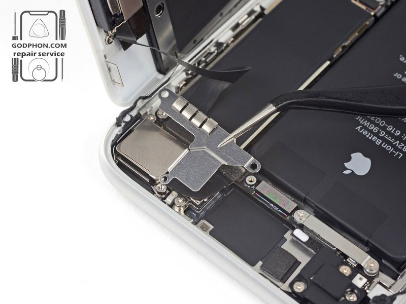 iphone se 2nd generation teardown (37)