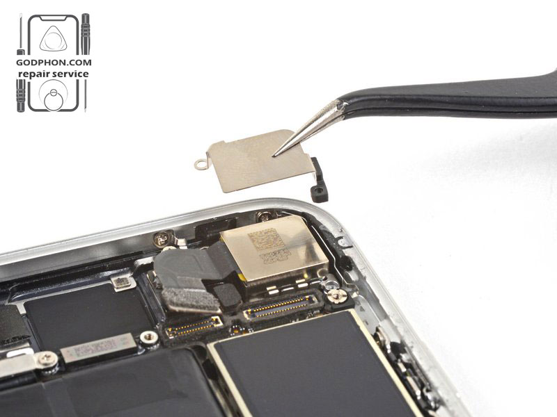 iphone se 2nd generation teardown (65)